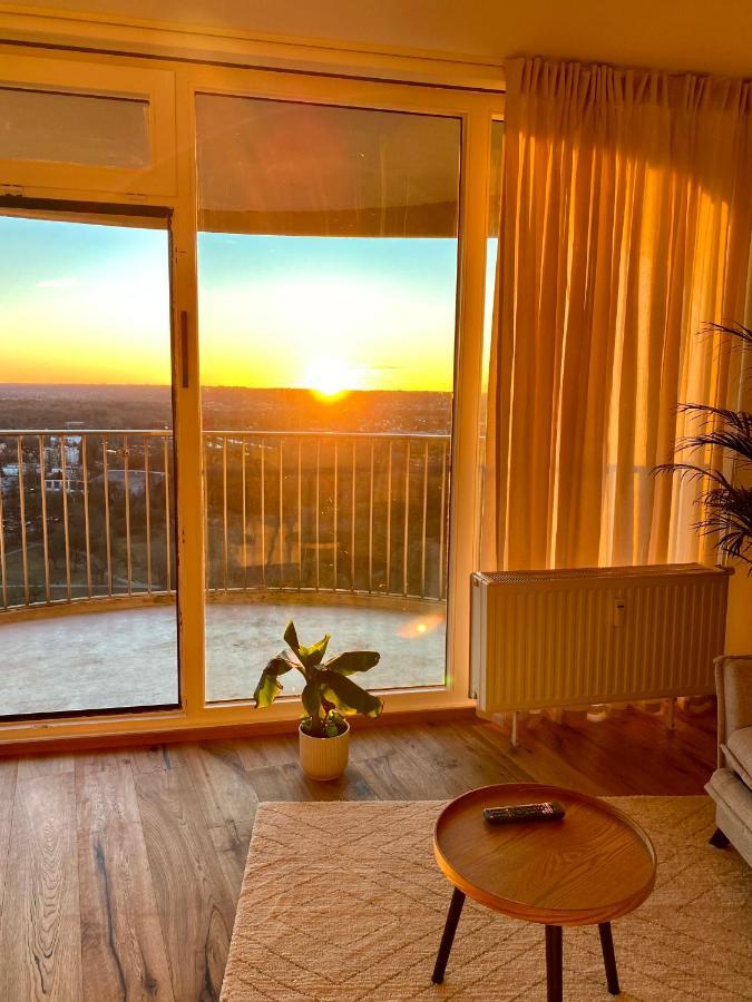 Best Butler Skyline Lodge City Apartment Netflix Augsburg Exterior foto
